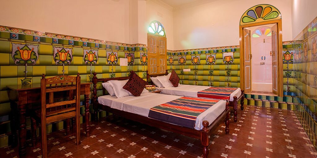 Heritage Twin Bed Room